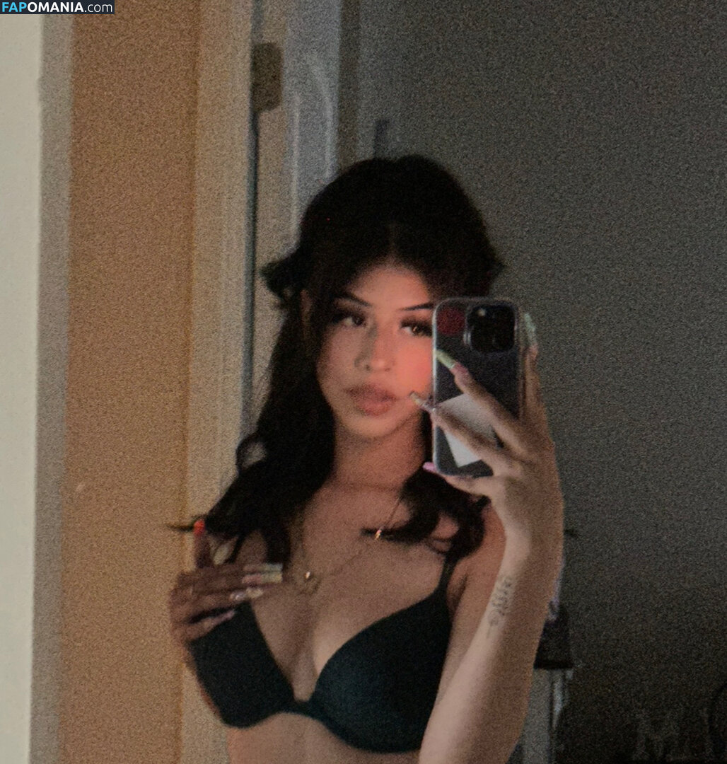 alii.luv / alii.luvs / aliilove22 Nude OnlyFans  Leaked Photo #2