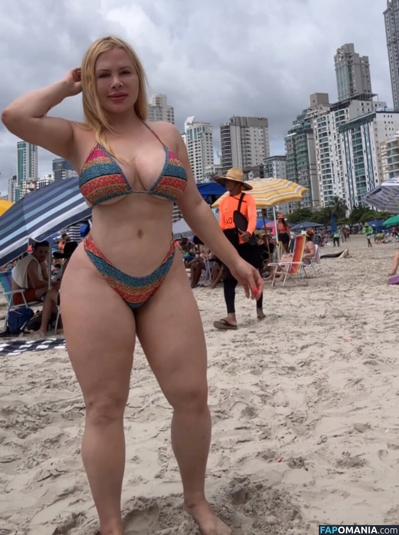 Aline Füchter Ouriques / alinezinhaouriques Nude OnlyFans  Leaked Photo #550