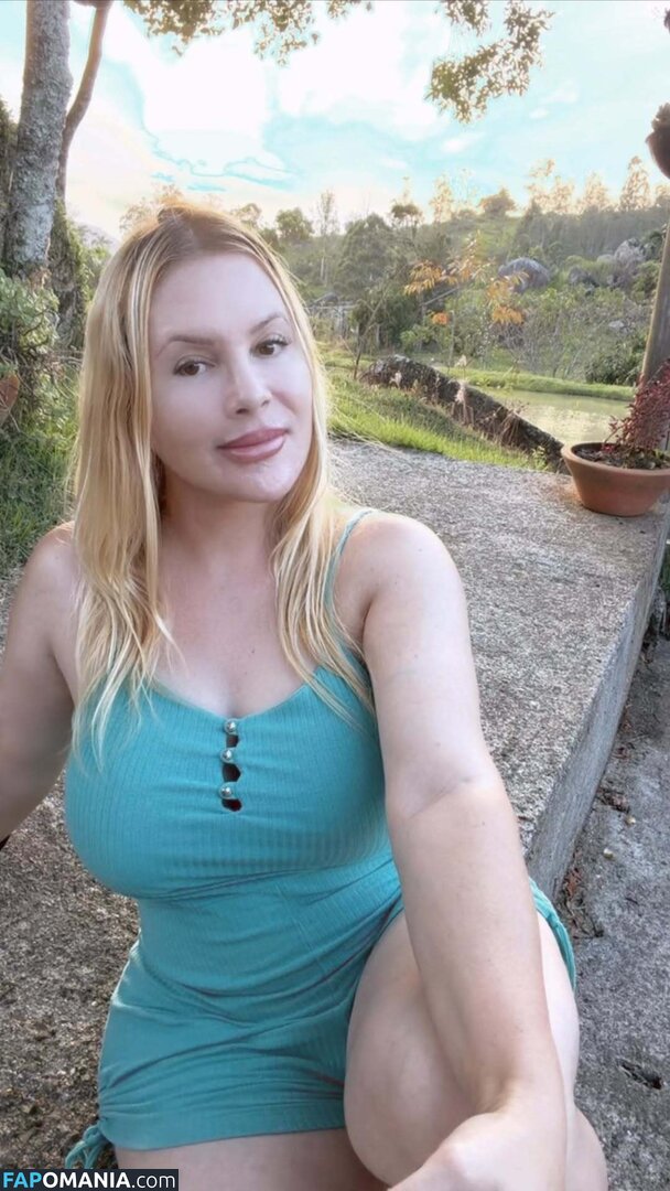 Aline FÜtcher Ouriques Nude OnlyFans  Leaked Photo #8
