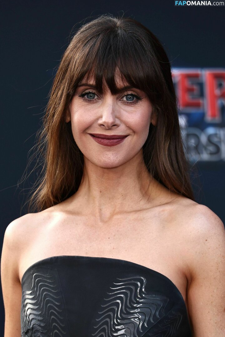 Alison Brie / alisonbrie Nude OnlyFans  Leaked Photo #8
