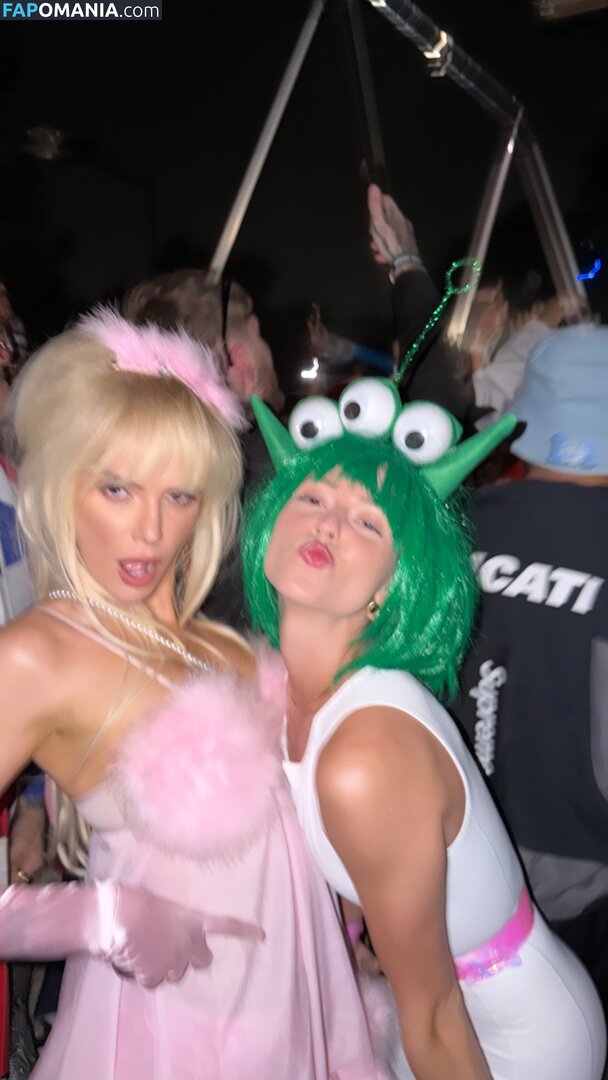 Alissa Violet / Alissaviolet / Alissavoilet Nude OnlyFans  Leaked Photo #422