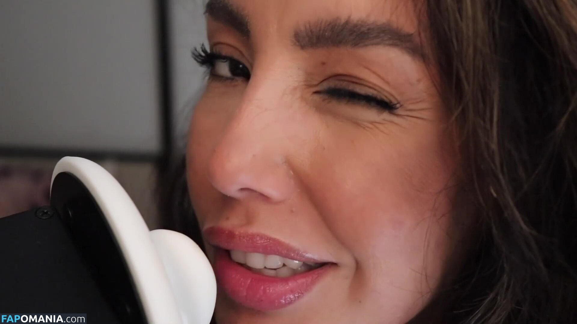 All Bella / AllBellaASMR Nude OnlyFans  Leaked Photo #6