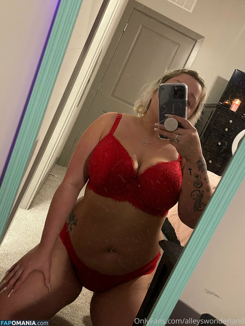 alleyswonderland / alleyswonderlandxo Nude OnlyFans  Leaked Photo #8