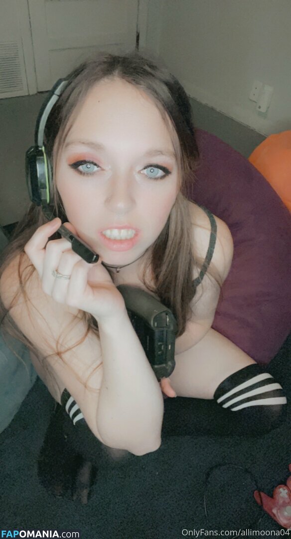 alli.moona / allimoona04 Nude OnlyFans  Leaked Photo #71
