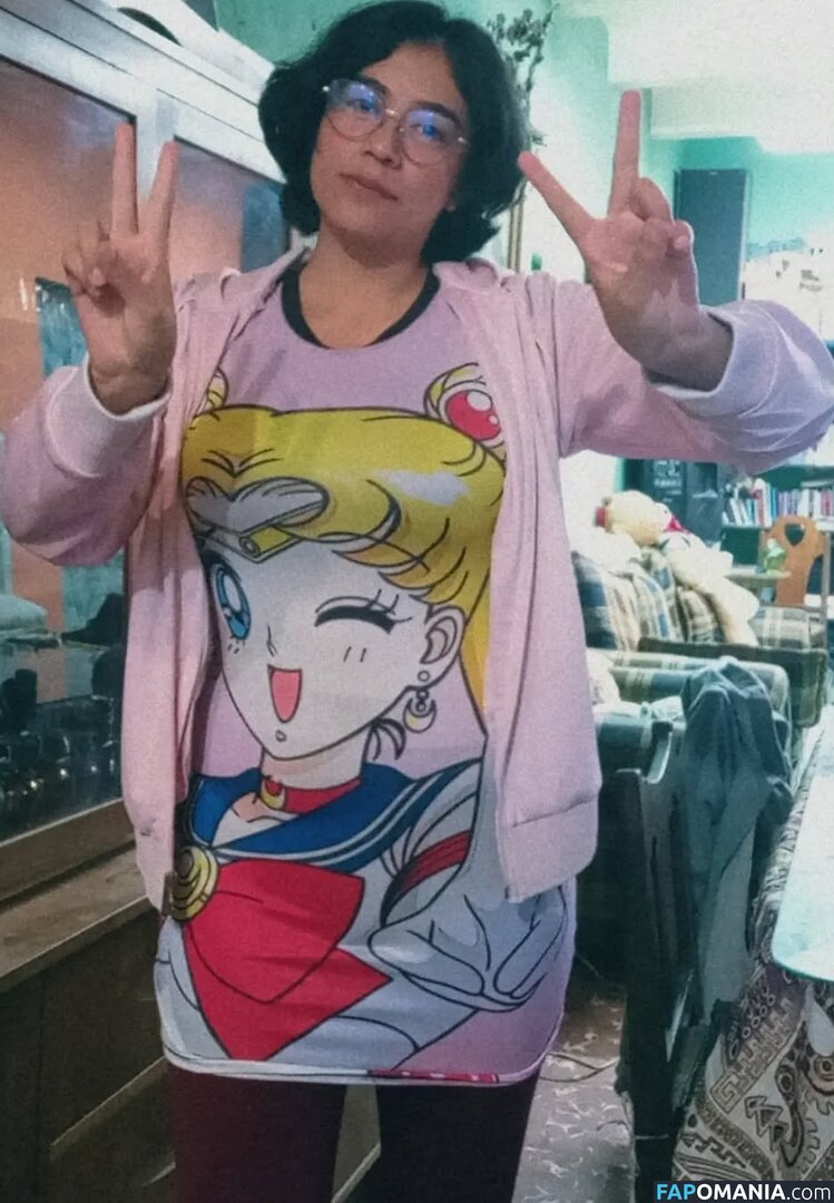 Allisauria / https: Nude OnlyFans  Leaked Photo #5