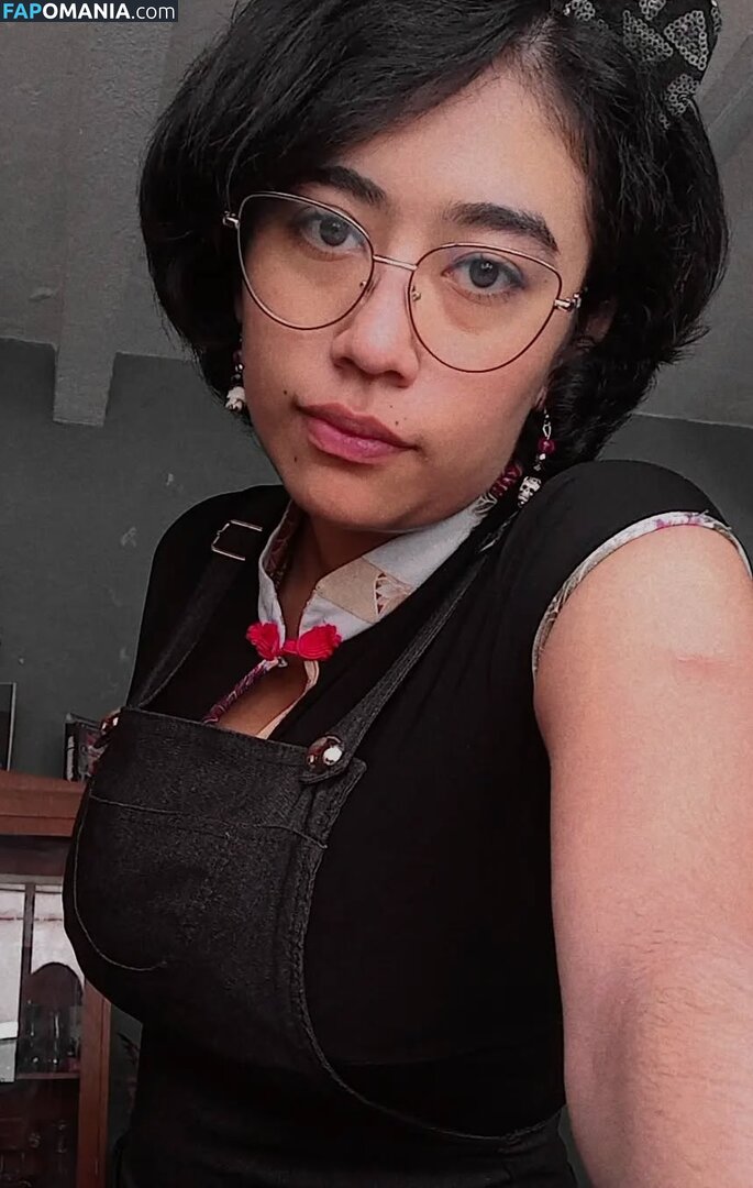 Allisauria / https: Nude OnlyFans  Leaked Photo #10