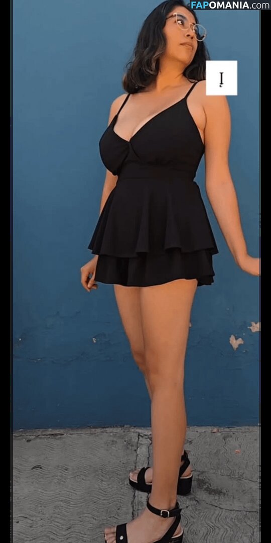 Allisauria / https: Nude OnlyFans  Leaked Photo #24