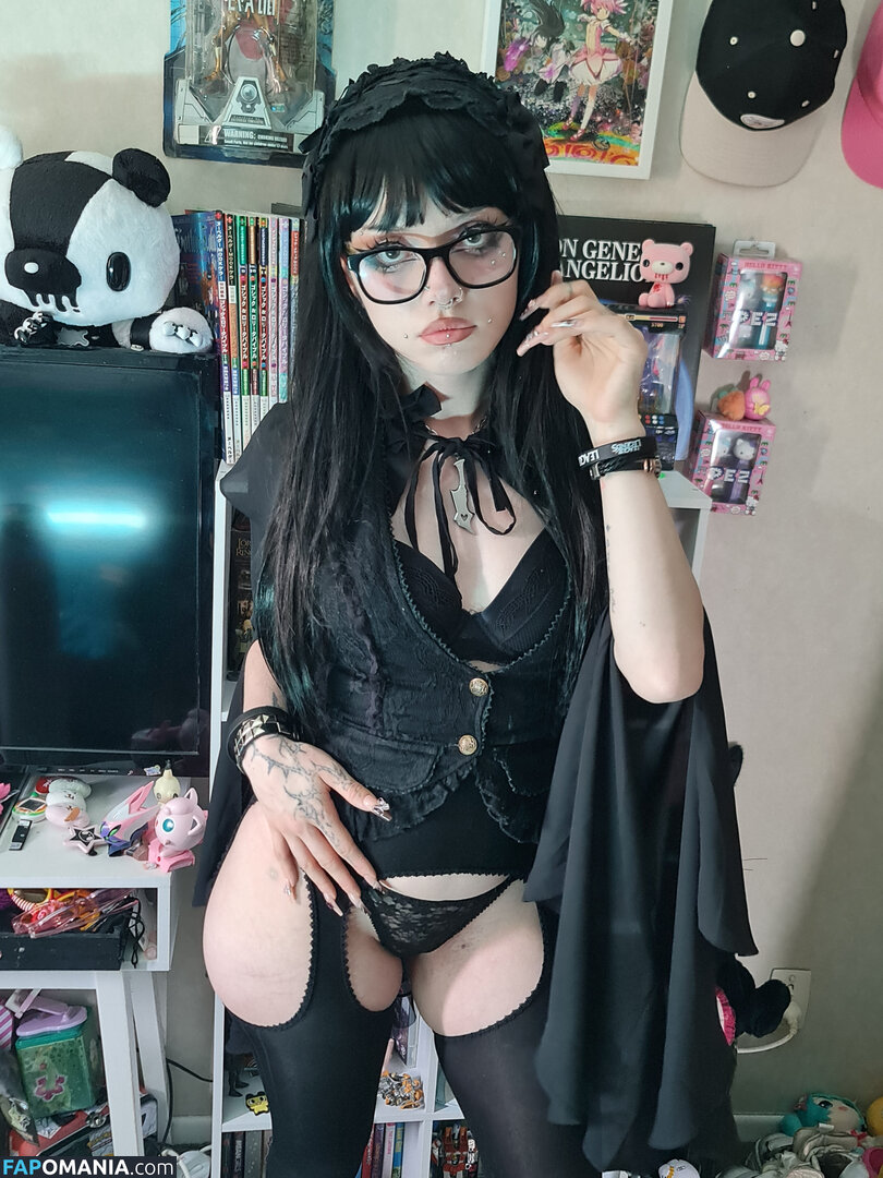 +:｡.ruby ʚ ♡ ɞ ⋆ ✧.｡ / allmyheartbear / myarykerx / usakumyawhore / usakyumawhore Nude OnlyFans  Leaked Photo #1