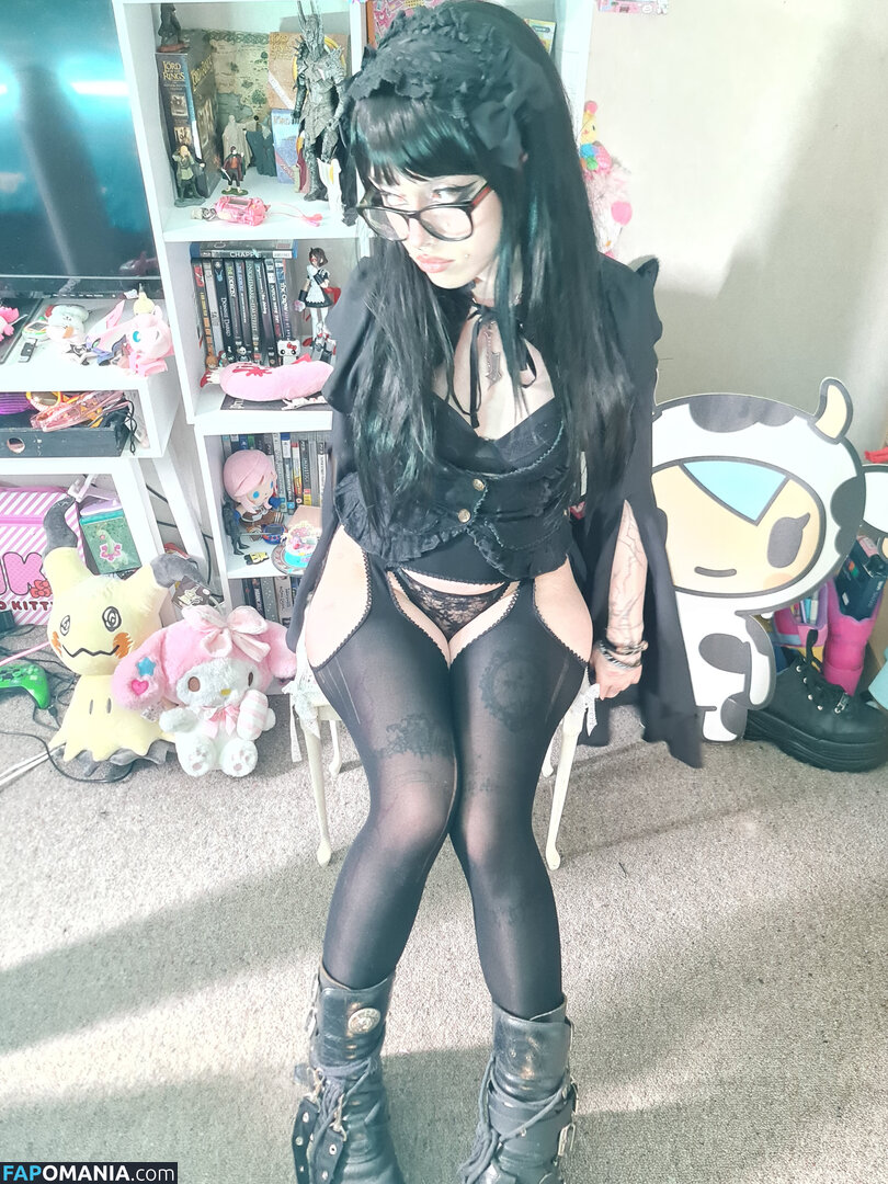 +:｡.ruby ʚ ♡ ɞ ⋆ ✧.｡ / allmyheartbear / myarykerx / usakumyawhore / usakyumawhore Nude OnlyFans  Leaked Photo #11