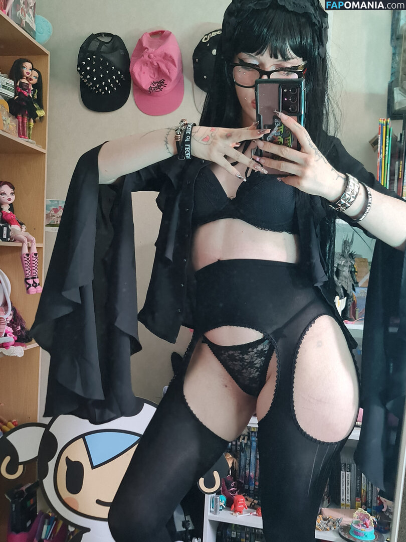 +:｡.ruby ʚ ♡ ɞ ⋆ ✧.｡ / allmyheartbear / myarykerx / usakumyawhore / usakyumawhore Nude OnlyFans  Leaked Photo #16