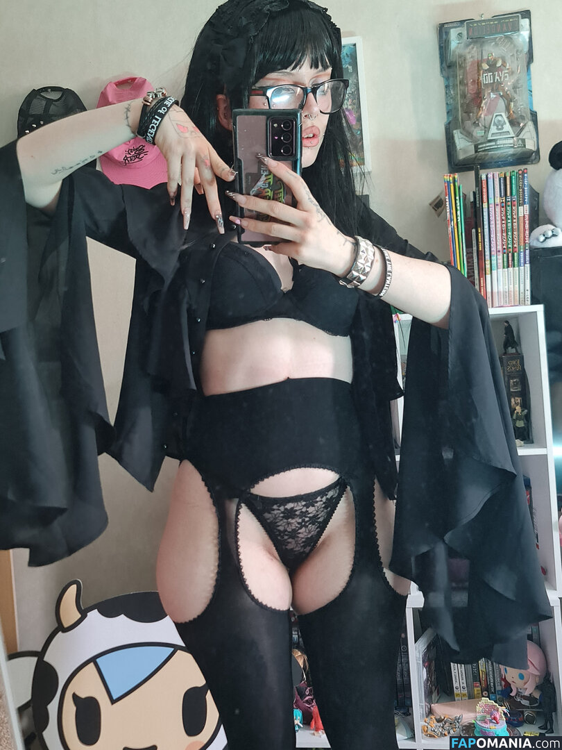 +:｡.ruby ʚ ♡ ɞ ⋆ ✧.｡ / allmyheartbear / myarykerx / usakumyawhore / usakyumawhore Nude OnlyFans  Leaked Photo #20