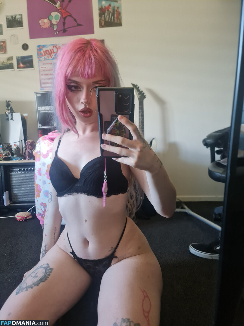 +:｡.ruby ʚ ♡ ɞ ⋆ ✧.｡ / allmyheartbear / myarykerx / usakumyawhore / usakyumawhore Nude OnlyFans  Leaked Photo #36