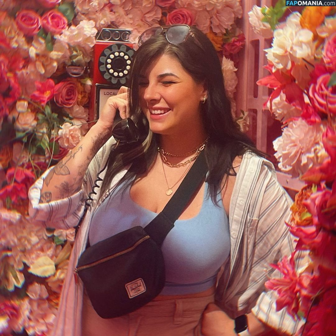 Alluux / alluux_ / alluux_official / amouranth Nude OnlyFans  Leaked Photo #7