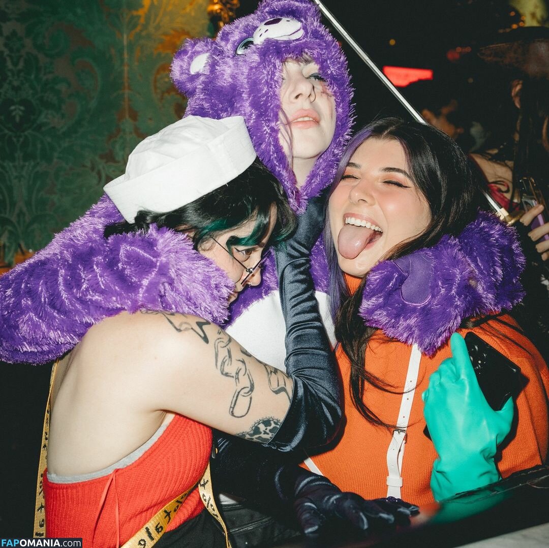 Alluux / alluux_ / alluux_official / amouranth Nude OnlyFans  Leaked Photo #40