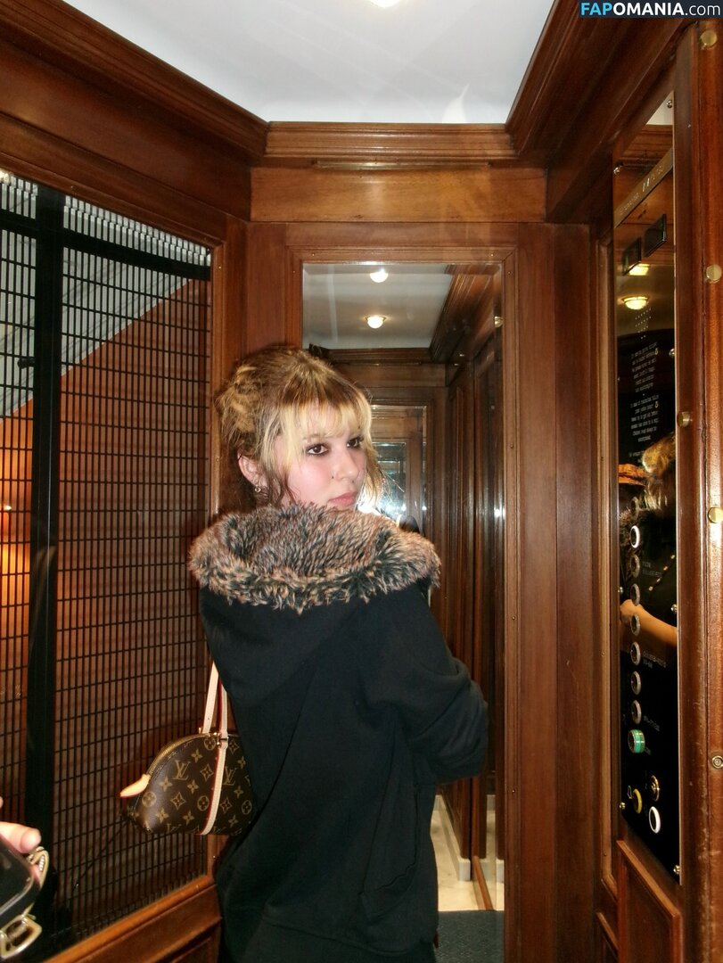 Alysa Liu / AlysaLiu / alysaxliu / https: Nude OnlyFans  Leaked Photo #10