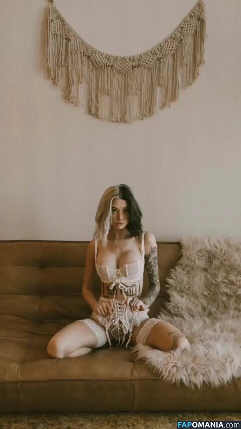 Alyssa Litanski / alitski13 / litanskin / litski613 Nude OnlyFans  Leaked Photo #12