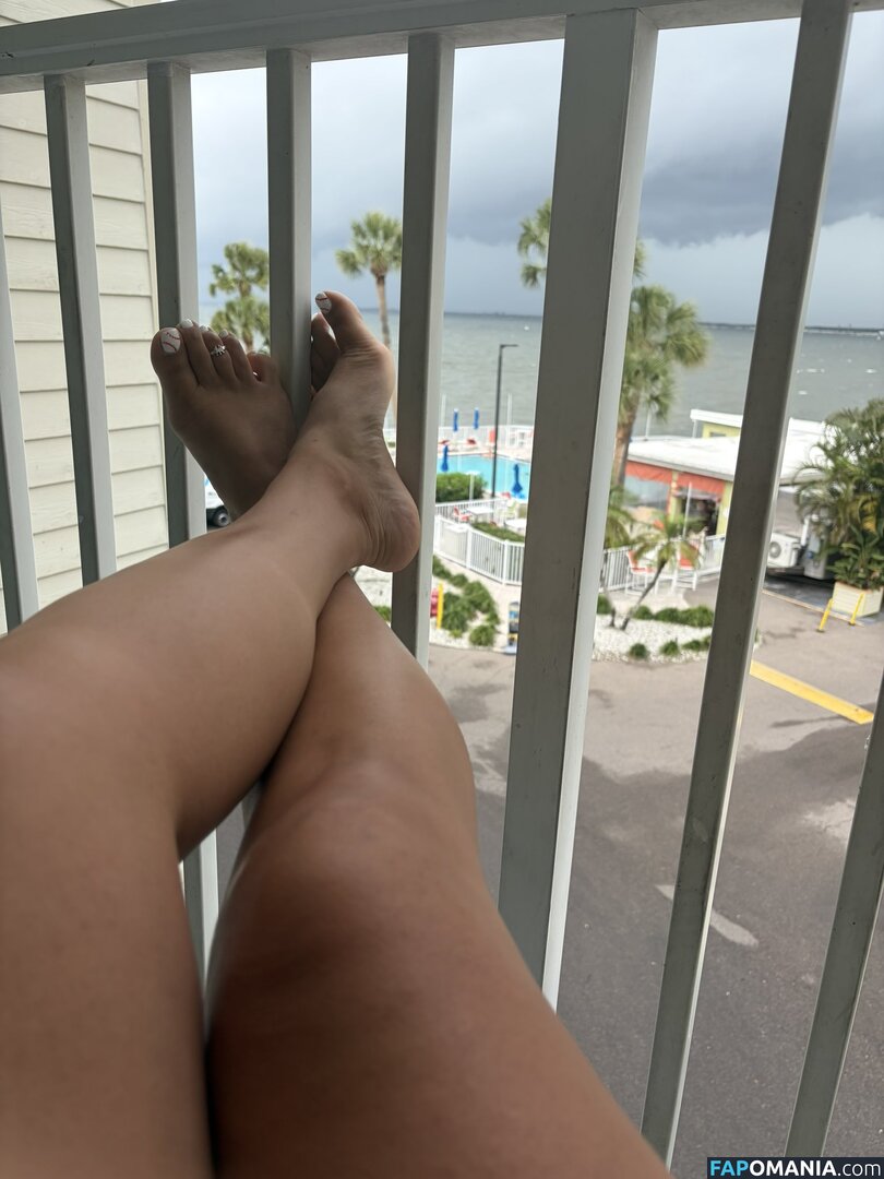 Alyssiapaige25 / MissLyss / alyssapaige25 / https: / misslyss89 Nude OnlyFans  Leaked Photo #6