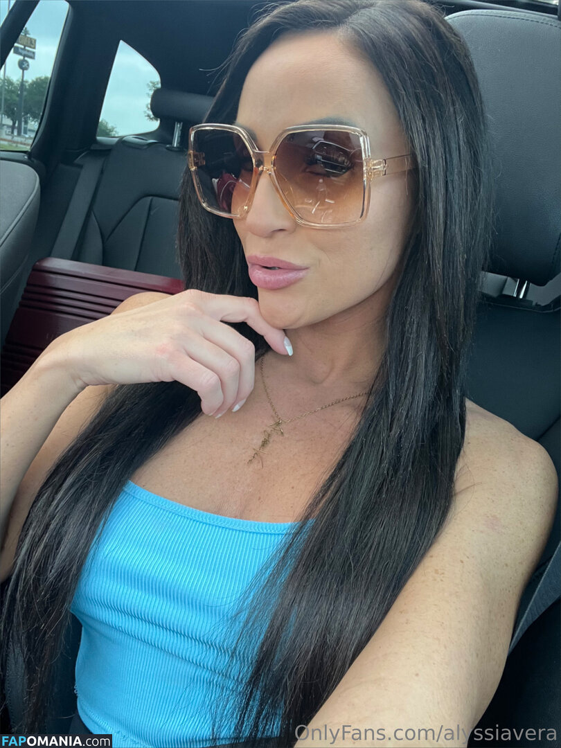 alyssiavera / verafiedxo Nude OnlyFans  Leaked Photo #207
