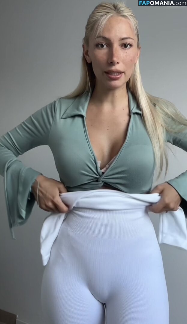 Emiliaca / amanda.c.emilia / amandaxcharlotte / https: Nude OnlyFans  Leaked Photo #75