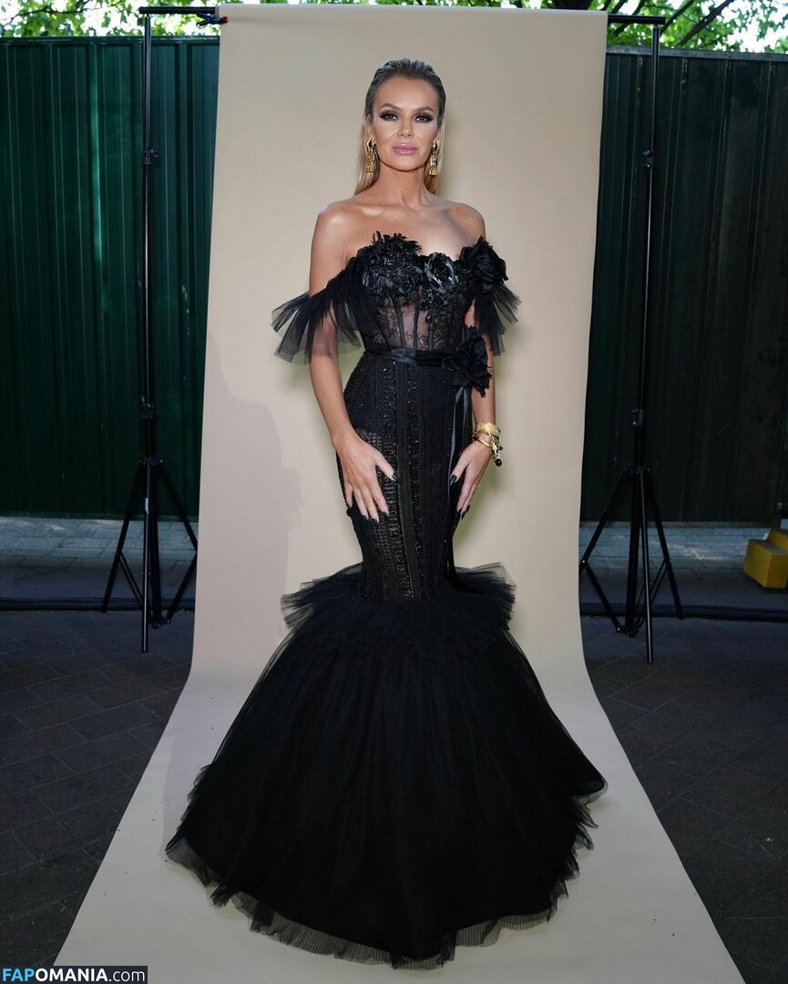 Amanda Holden / noholdenback Nude OnlyFans  Leaked Photo #622