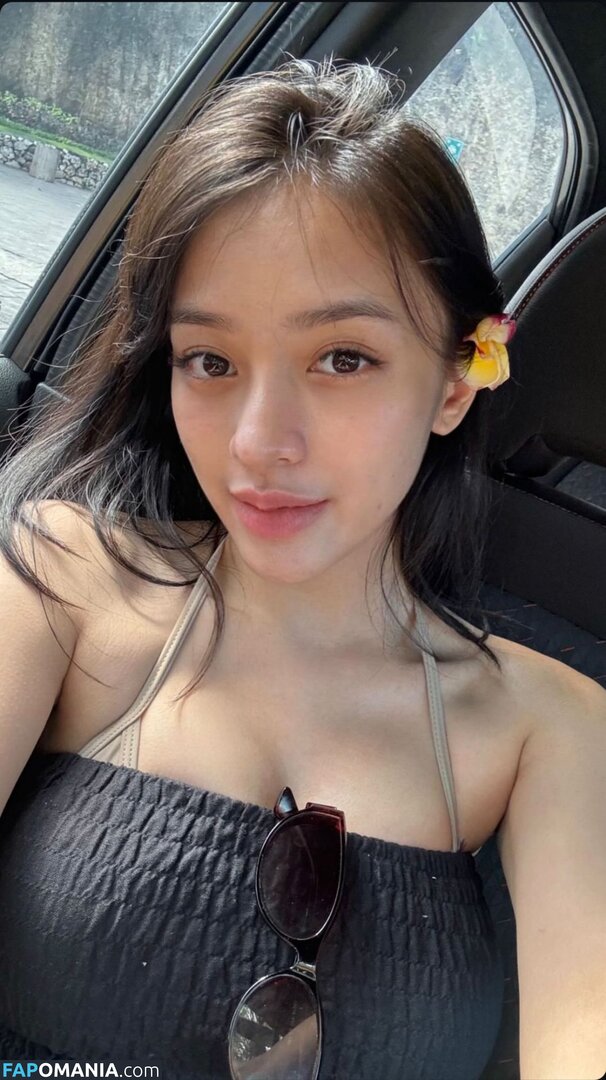 Amanda Zahra / aamandazahra Nude OnlyFans  Leaked Photo #1