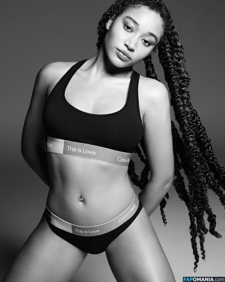 Amandla Stenberg / amandlastenberg Nude OnlyFans  Leaked Photo #35