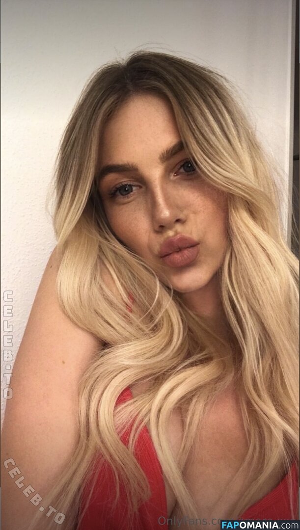 Amara.x / amara.xxx Nude OnlyFans  Leaked Photo #1