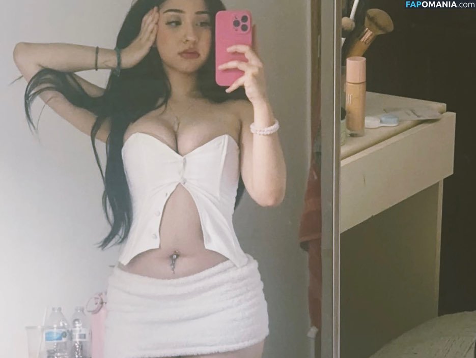 Amateur Latina Lazlye / lazlye Nude OnlyFans  Leaked Photo #4