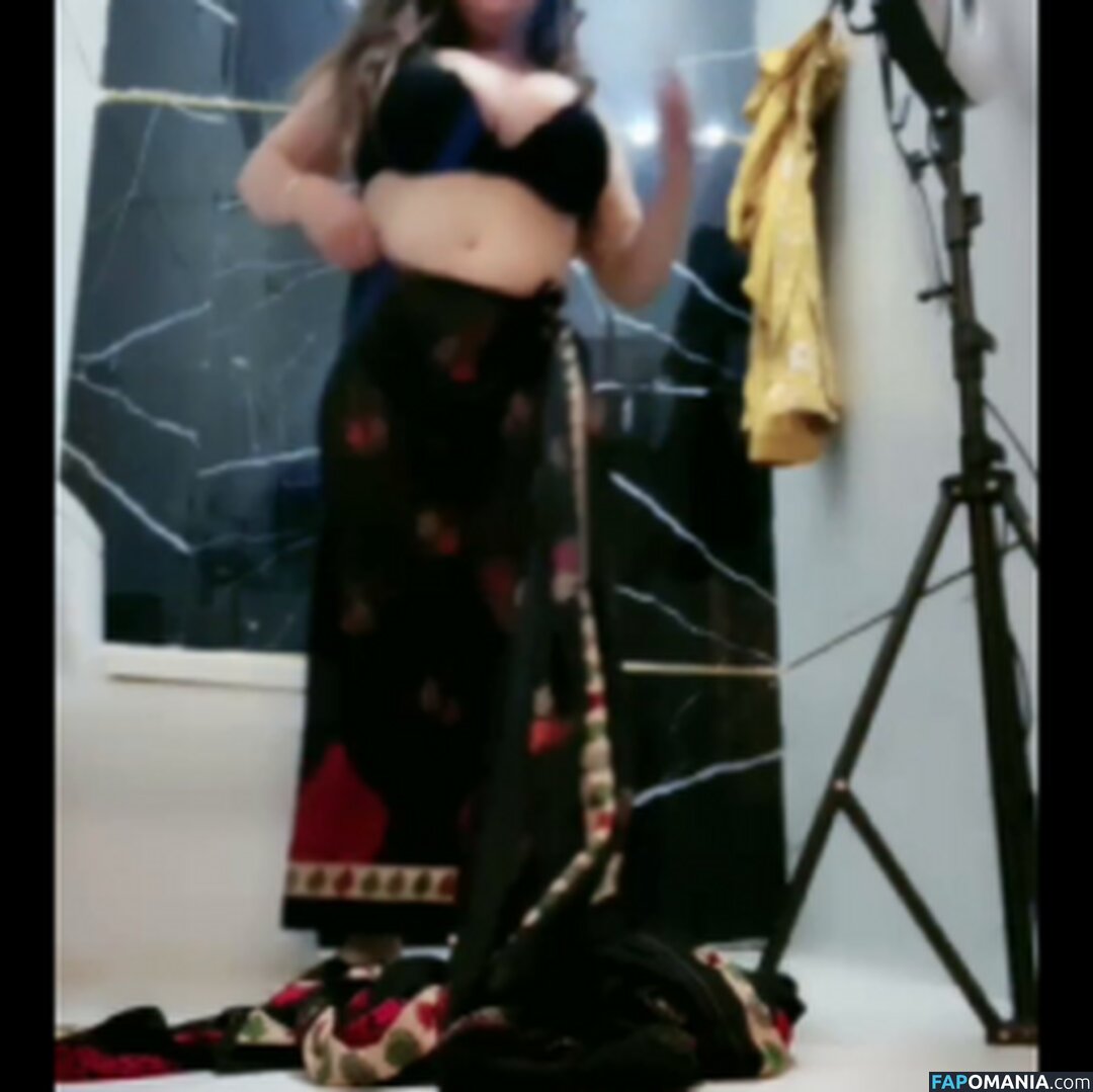 Amateur Streamers / radiatedfox Nude OnlyFans  Leaked Photo #109
