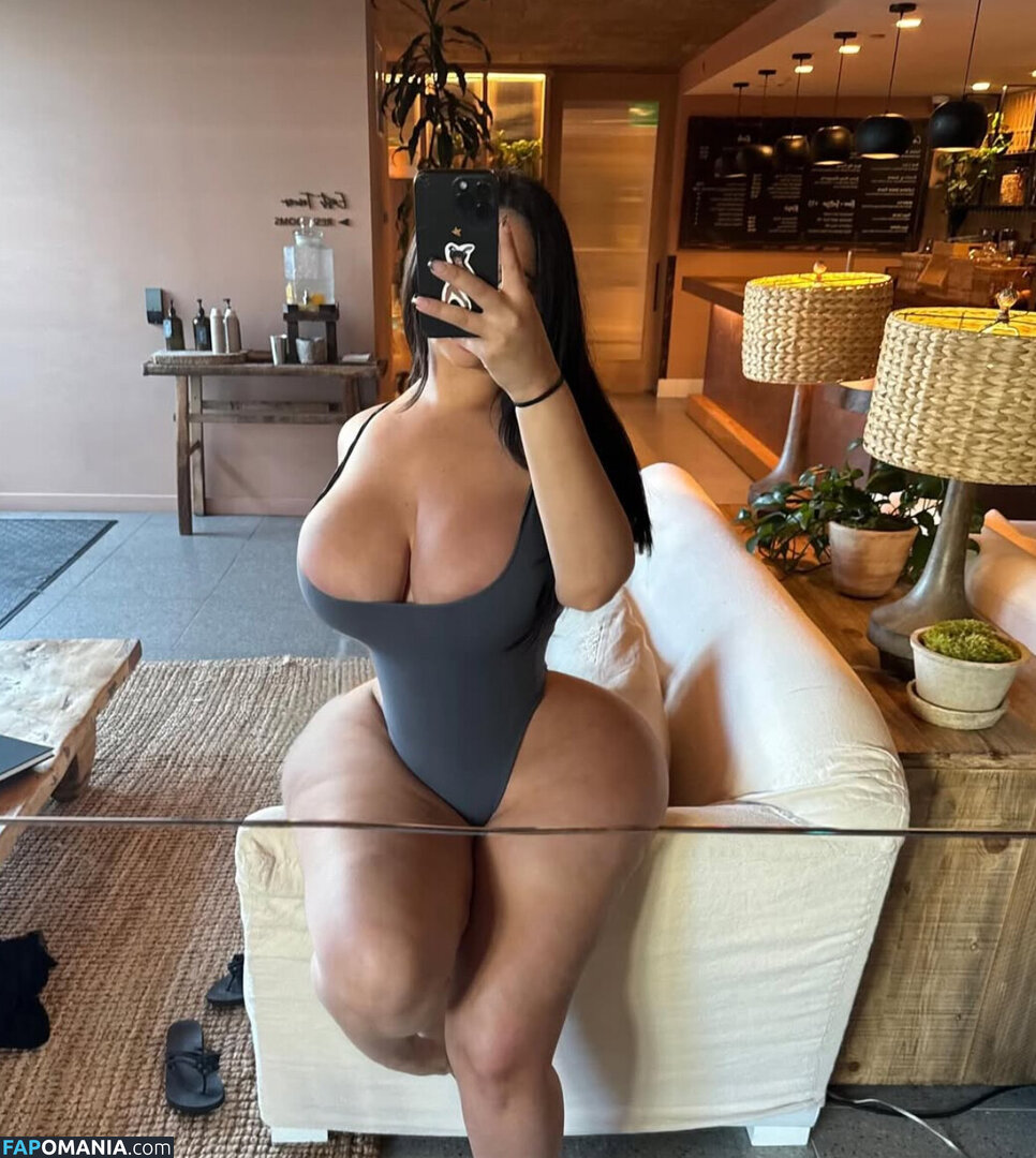 Ambernyy / amburnee Nude OnlyFans  Leaked Photo #8