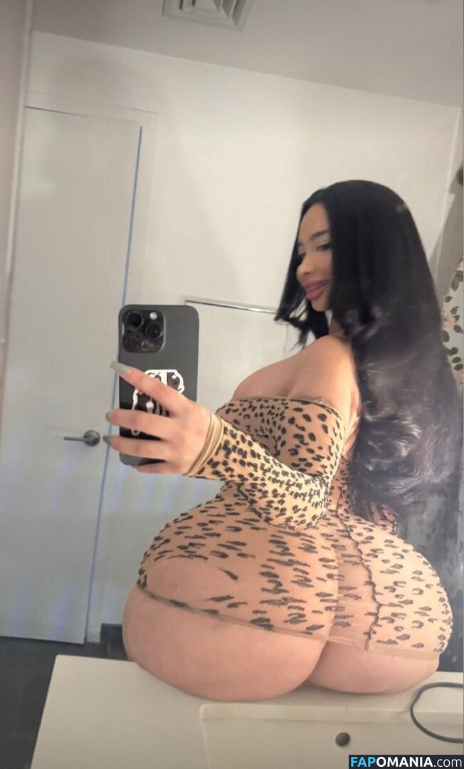 Ambernyy / amburnee Nude OnlyFans  Leaked Photo #10