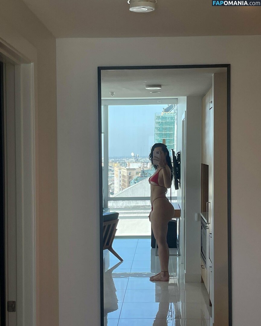 Amela Omor / amelaomor / amelaomorrr Nude OnlyFans  Leaked Photo #10