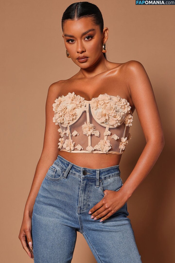 Amelia Rose Nude OnlyFans  Leaked Photo #6