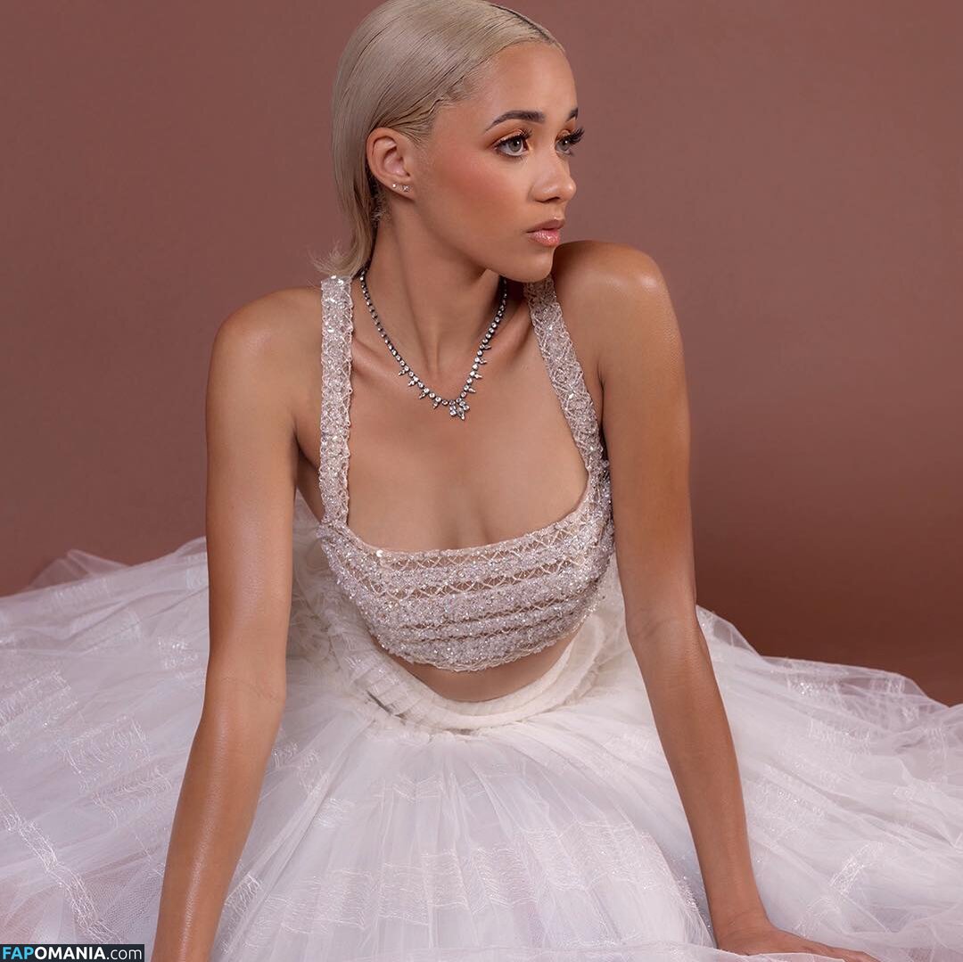 Amirah J Nude OnlyFans  Leaked Photo #2