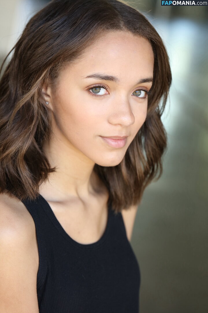 Amirah J Nude OnlyFans  Leaked Photo #4