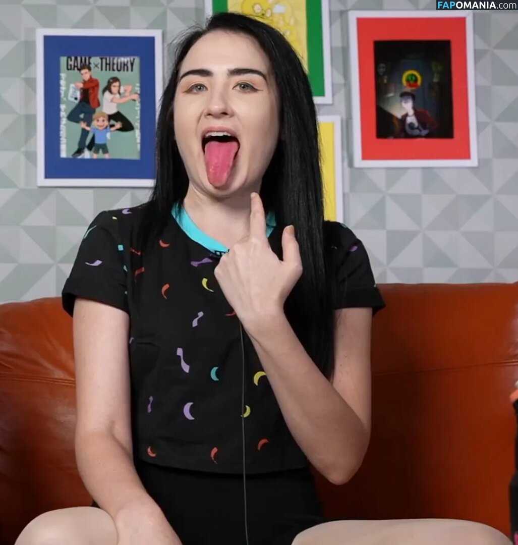 Amariebythesea / Amy Roberts Nude OnlyFans  Leaked Photo #1