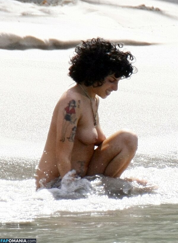Amy Winehouse / amywinehouse / thezorromask Nude OnlyFans  Leaked Photo #16