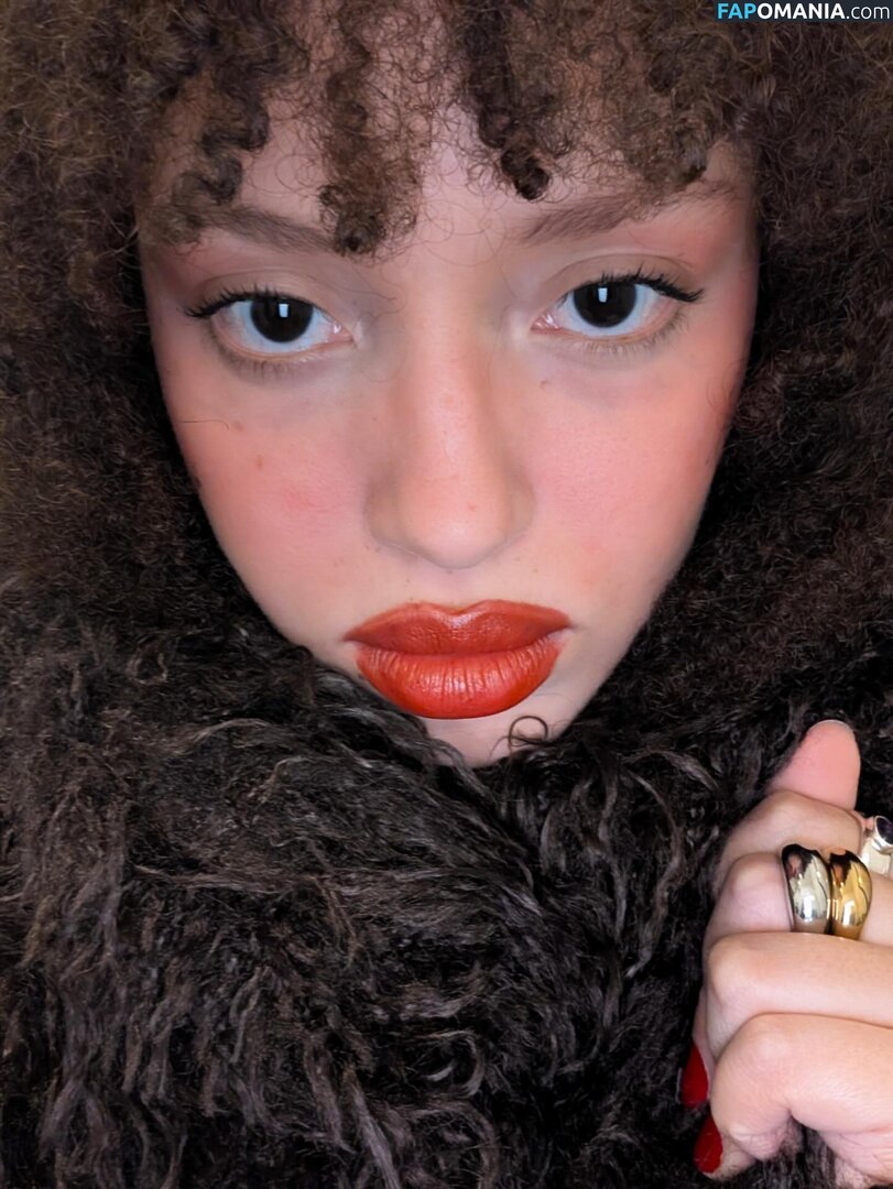 AmyMoretsele Nude OnlyFans  Leaked Photo #1