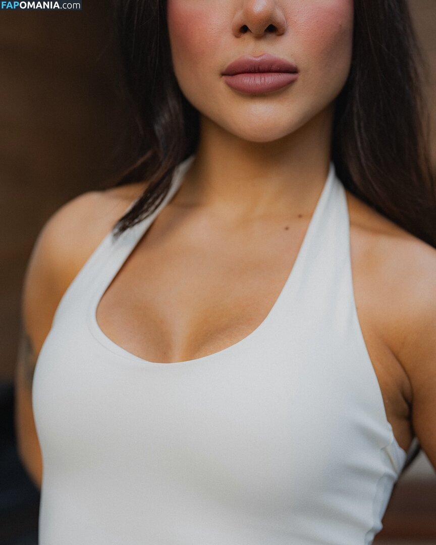 Ana Carolina Studart / carolstudartg Nude OnlyFans  Leaked Photo #7