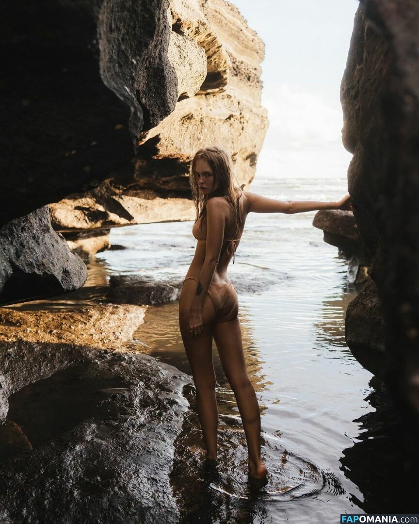Anastasiya Scheglova Nude OnlyFans  Leaked Photo #39