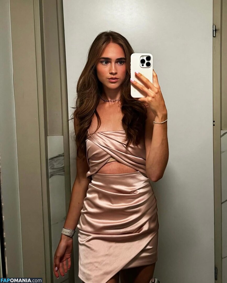 Anastazja Kus Nude OnlyFans  Leaked Photo #2