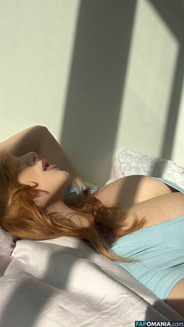 anastaccia.k / anastezi.k / anasteziii Nude OnlyFans  Leaked Photo #13