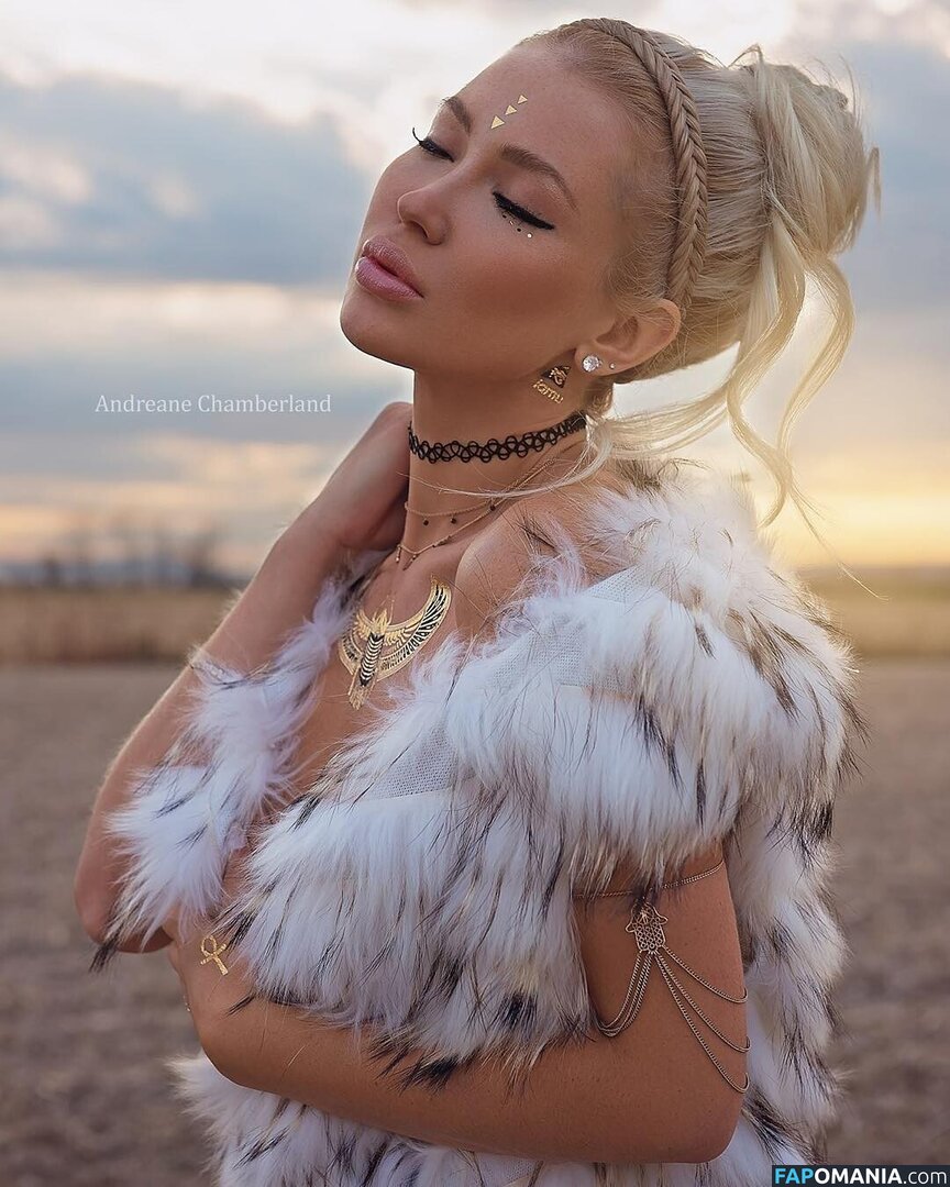 Andreane Chamberland / AndreaneC Nude OnlyFans  Leaked Photo #5