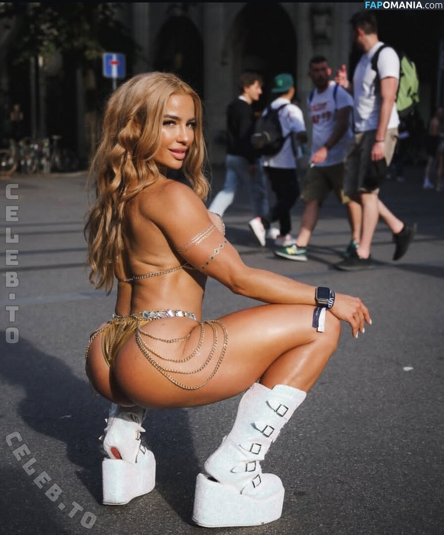 andreaschaerer Nude OnlyFans  Leaked Photo #6