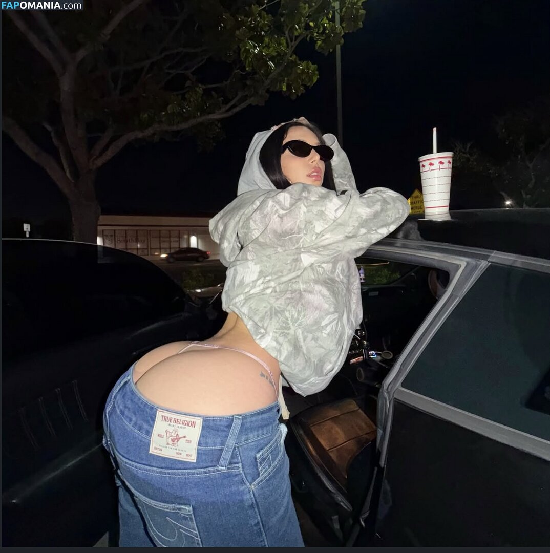 Angebevv Nude OnlyFans  Leaked Photo #5