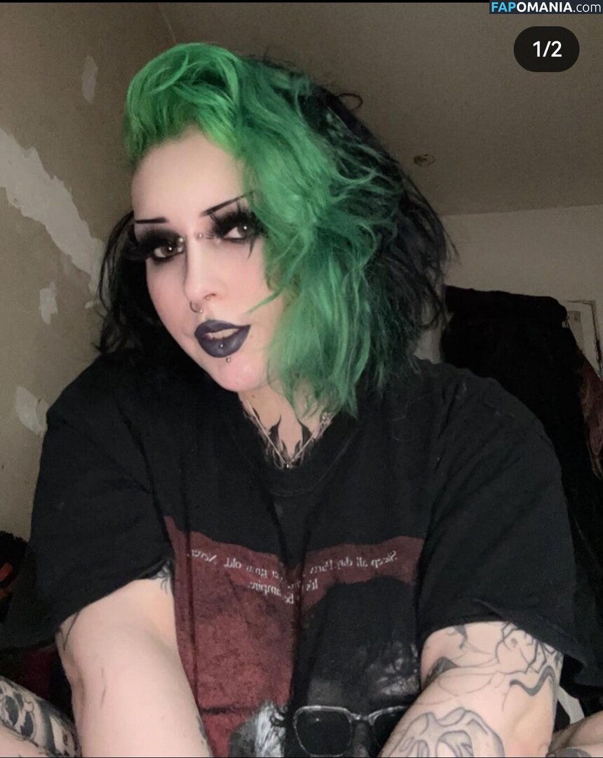 angel_bitxh / angelbitxh_ Nude OnlyFans  Leaked Photo #1