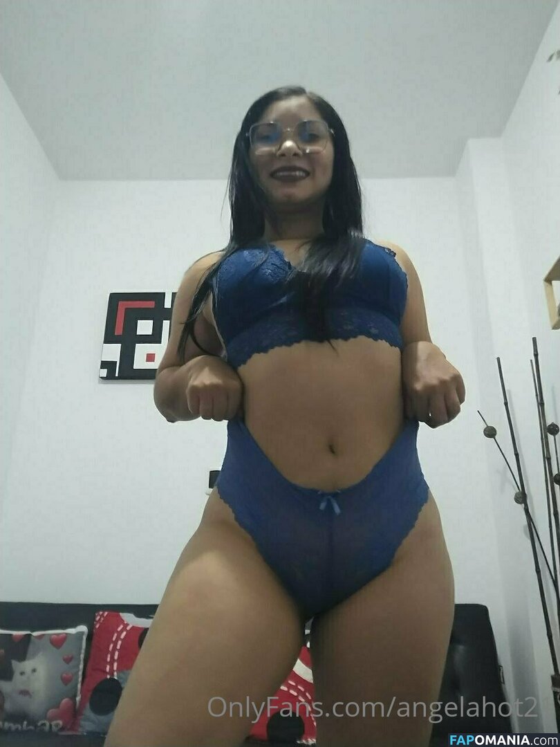 angelahot21 / lilhunee21 Nude OnlyFans  Leaked Photo #17