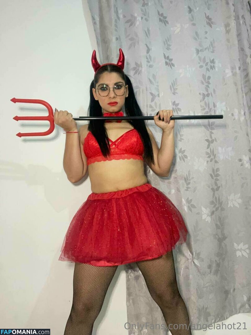 angelahot21 / lilhunee21 Nude OnlyFans  Leaked Photo #330