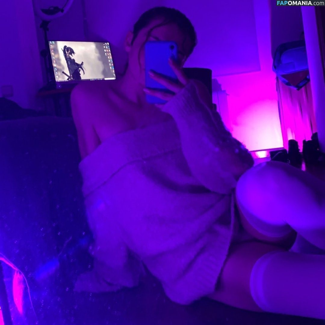 angele_mhr Nude OnlyFans  Leaked Photo #14