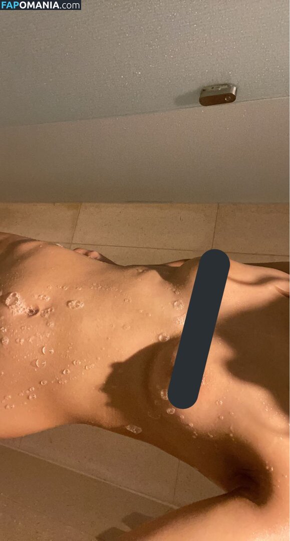 angelmoonbeam / angelsmoonbeam Nude OnlyFans  Leaked Photo #1